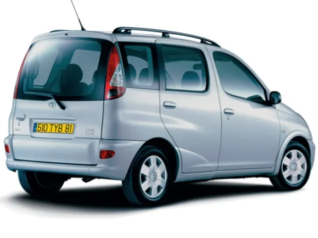 Toyota Yaris Verso P2 MPV 2002–2005